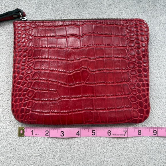 ✨ Patricia Nash Red Croc Embossed Leather Wristlet ✨ - Picture 10 of 11